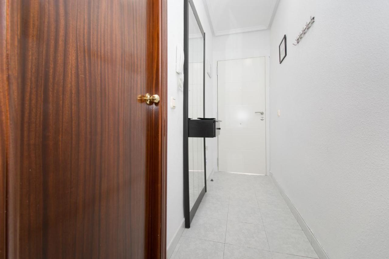 016 Happiness Apartment - Alicante Holiday Torrevieja Buitenkant foto