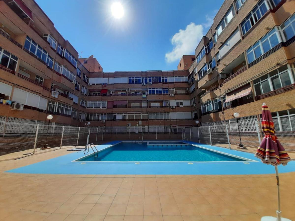 016 Happiness Apartment - Alicante Holiday Torrevieja Buitenkant foto