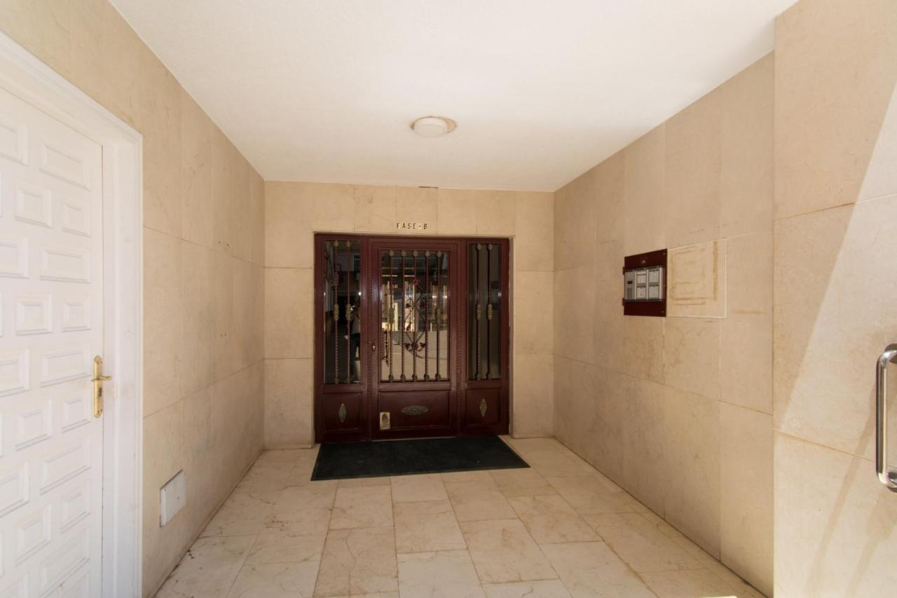 016 Happiness Apartment - Alicante Holiday Torrevieja Buitenkant foto