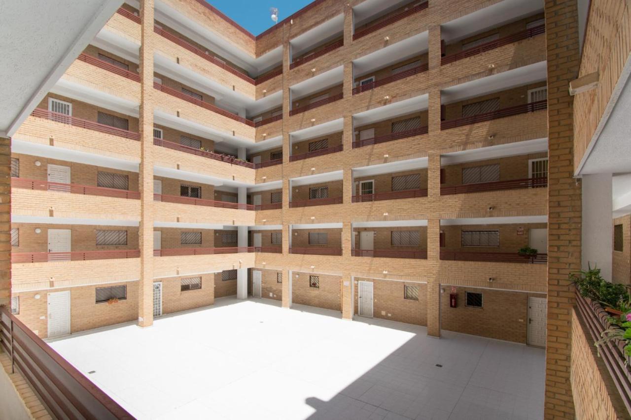 016 Happiness Apartment - Alicante Holiday Torrevieja Buitenkant foto